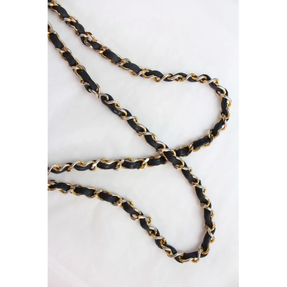 Chanel Medium Flap Navy Blue Double Flap - Picture 5 of 14